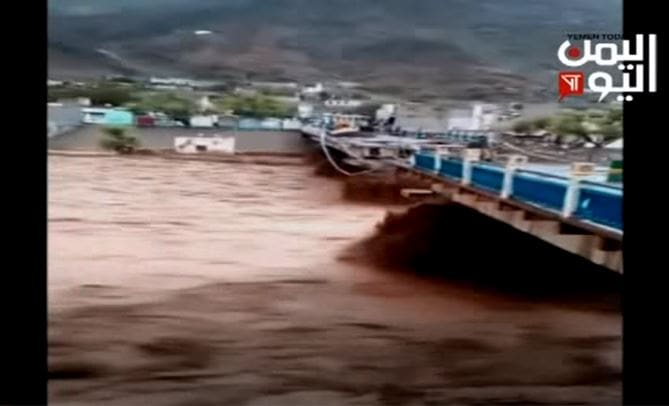 فيضانات و سيول اليمن في محافظة حجة مقارنة 1