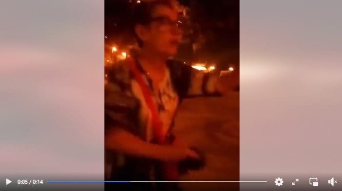 ادعاء سيدة فرنسية تشتم الجزائريين بسبب احتفالهم بكأس العرب مضلل فتبينوا