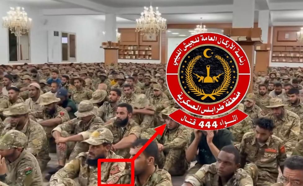 لقطة شاشة من مقطع الادعاء سظهر فيها شعار اللواء 444